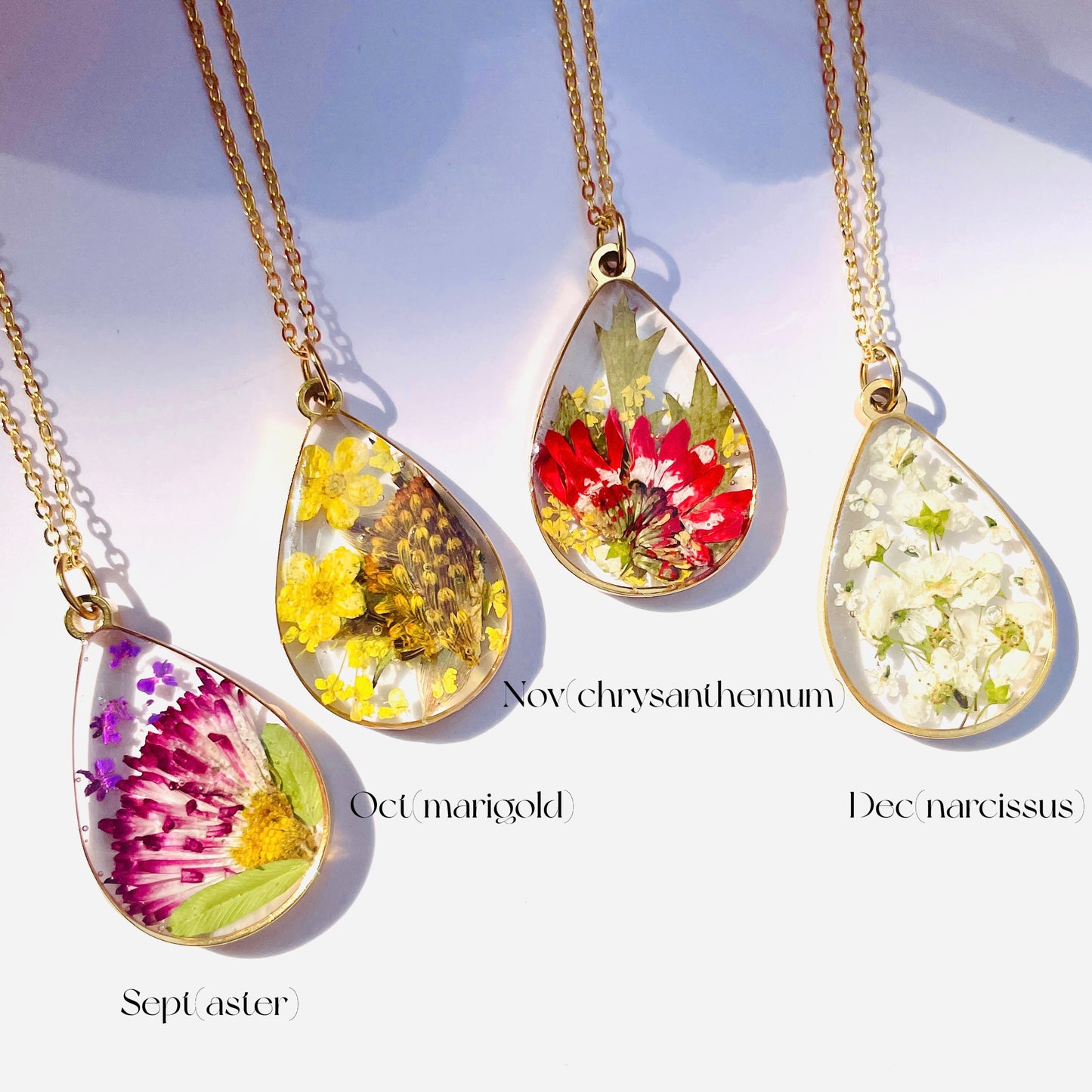 Custom Raindrop Birth Flower Necklace - A Drop of Nature's Essence