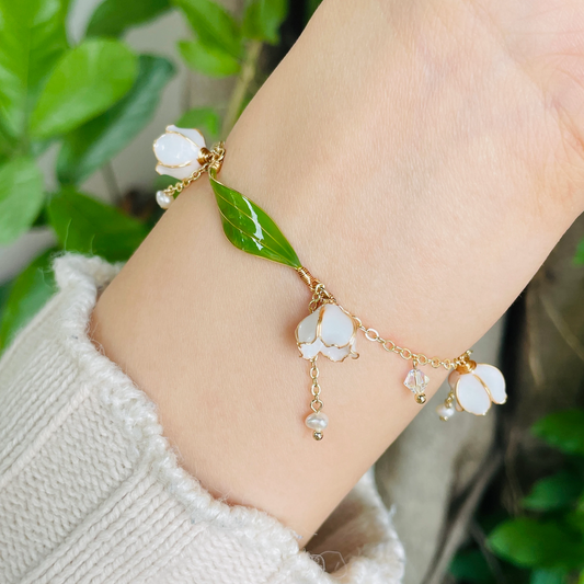 Lily of the Valley Flower Plant Bracelet, Natural Fairy Cute Kawaii Wire Wrapped Resin Handmade Bracelet, Wedding Gift for Her, Gift for Mom